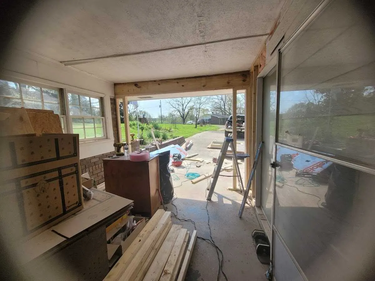 Air movers and dehumidifier for Water Mitigation Services in Albany